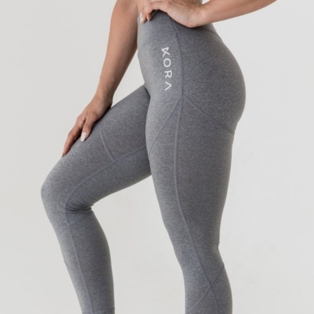 KORA FITNESS Gray Contour Legging